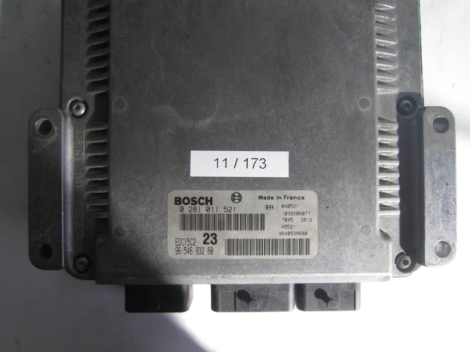 11-173 Centralina Motore Bosch 0281011521 0 281 011 521 EDC15C2 23 EDC15C223 96 546 932 80 9654693280 9640938680  1039S06077  CITROEN / PEUGEOT  XSARA PICASSO