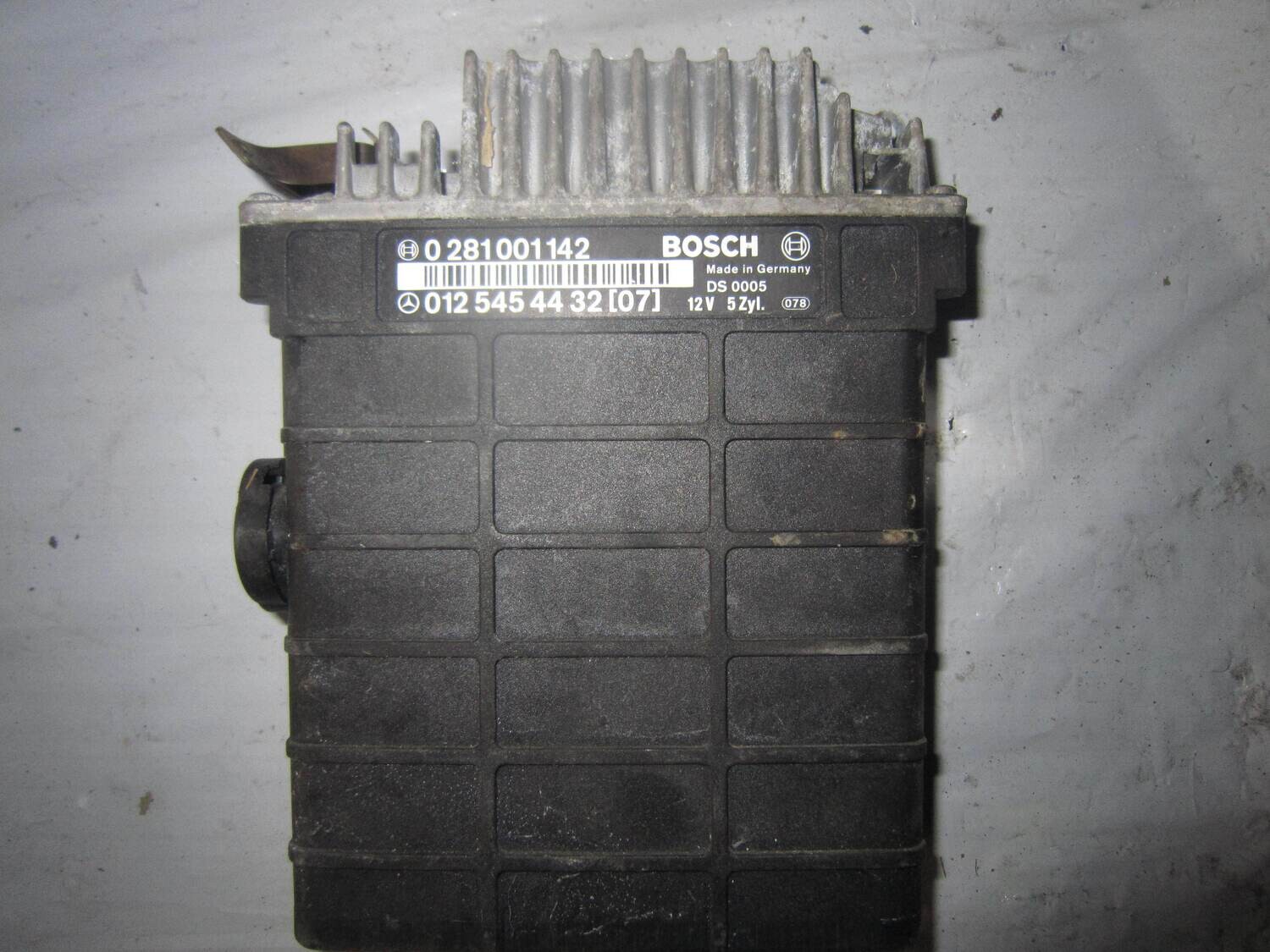 130-231 Centralina Motore Bosch 0 281 001 142 0281001142 012 545 44 32 [07] DS 0005   MERCEDES Diesel VARIE