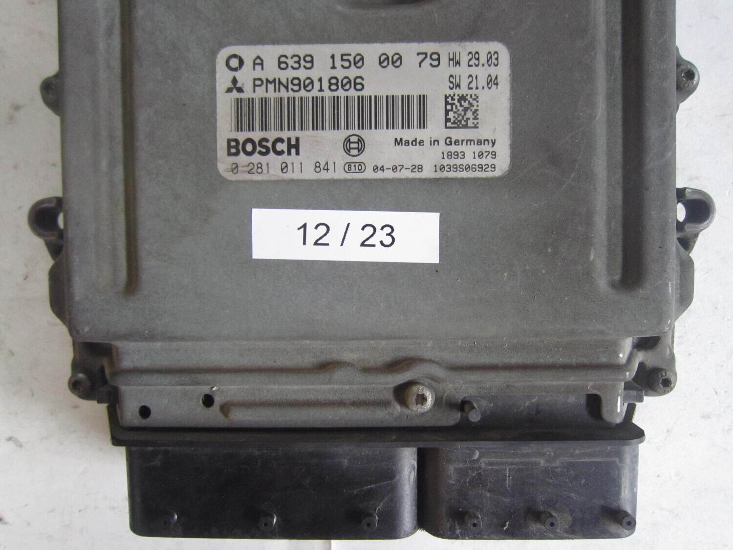 12-23 Centralina Motore Bosch 0 281 011 841 0281011841 A 639 150 00 79 A6391500079 1039S06929 HW 29.03 SW 21.04 SMART Diesel FORFOUR 1.5