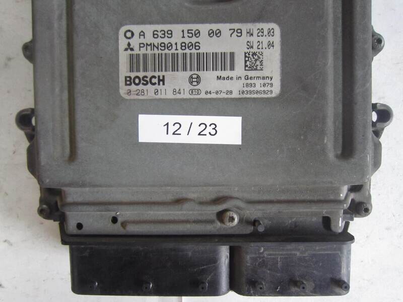 12-23 Centralina Motore Bosch 0 281 011 841 0281011841 A 639 150 00 79 A6391500079 1039S06929 HW 29.03 SW 21.04 SMART Diesel FORFOUR 1.5