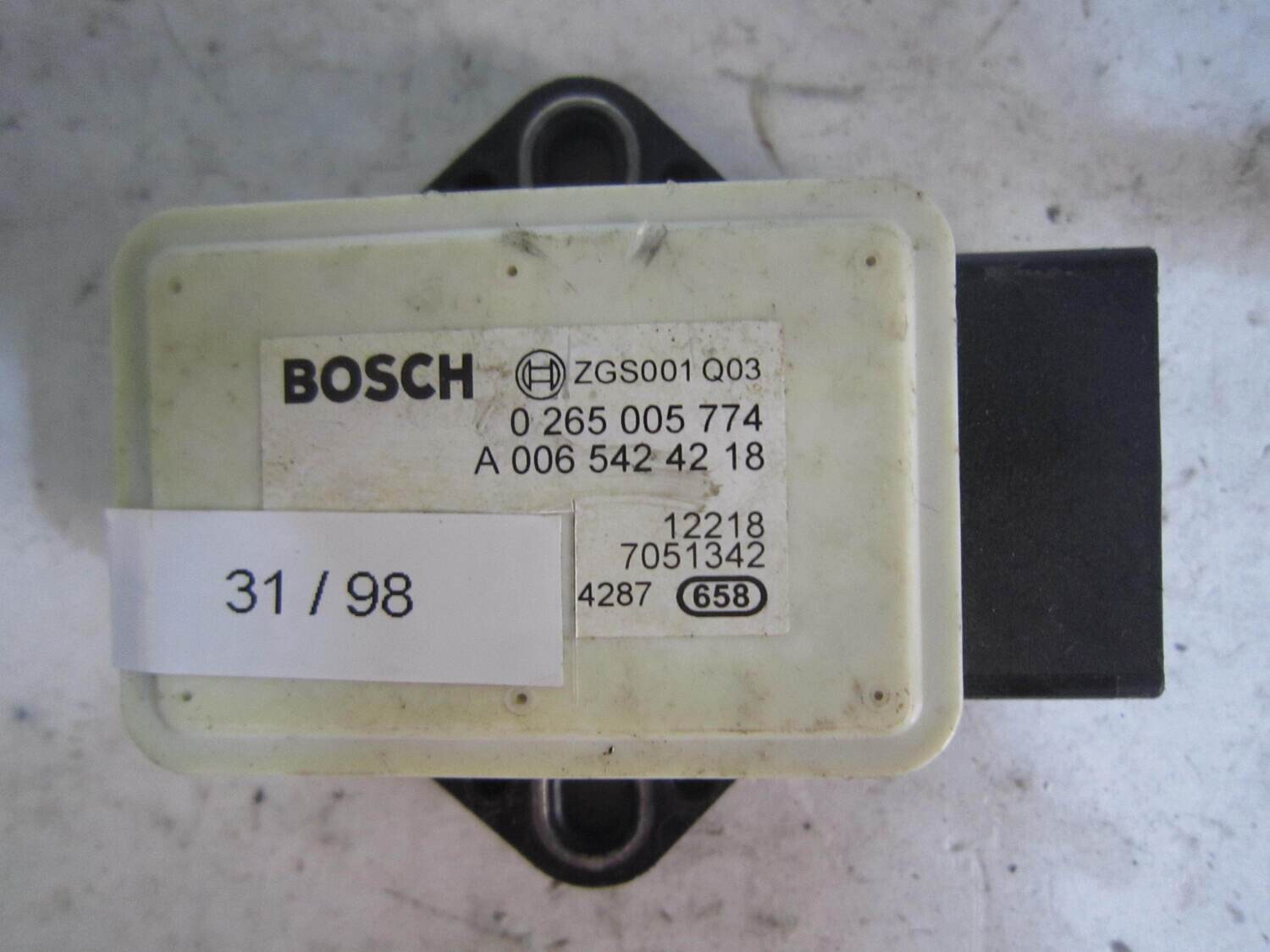 31-98 Sensore Antimbardata Bosch 0 265 005 774 0265005774 A 006 542 42 18 A0065424218 SMART Generica FORTWO 451