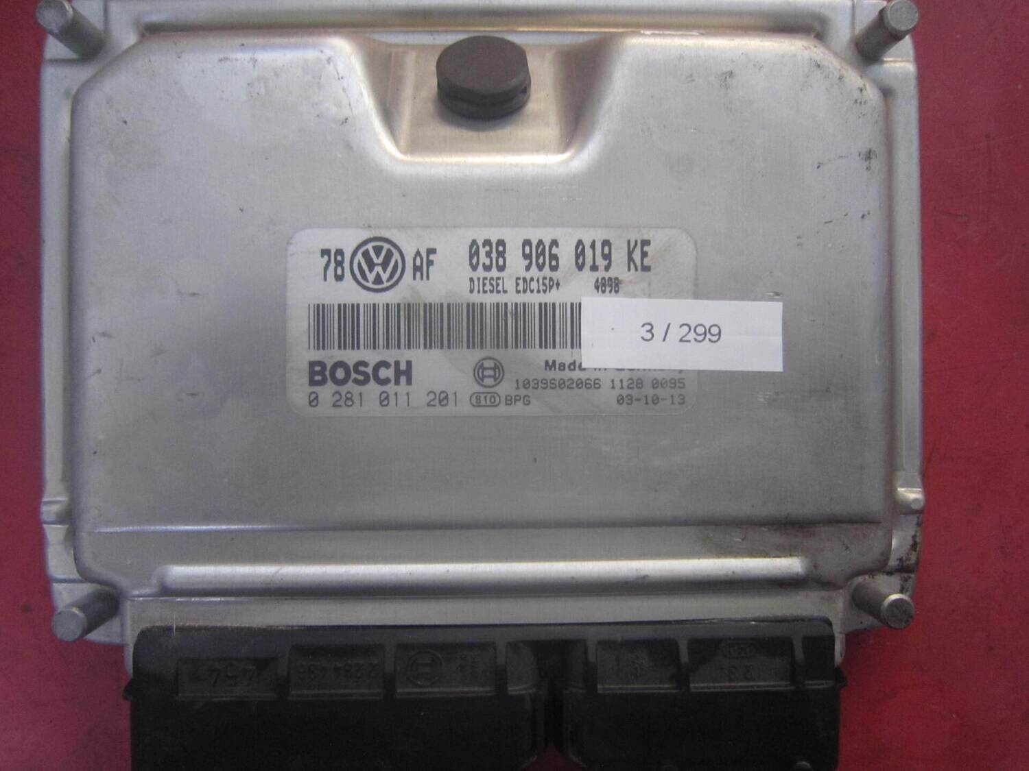 3-299 Centralina Motore Bosch 0 281 011 201 0281011201 038 906 019 KE 1039S02066 EDC15P+  VOLKSWAGEN DIESEL PASSAT