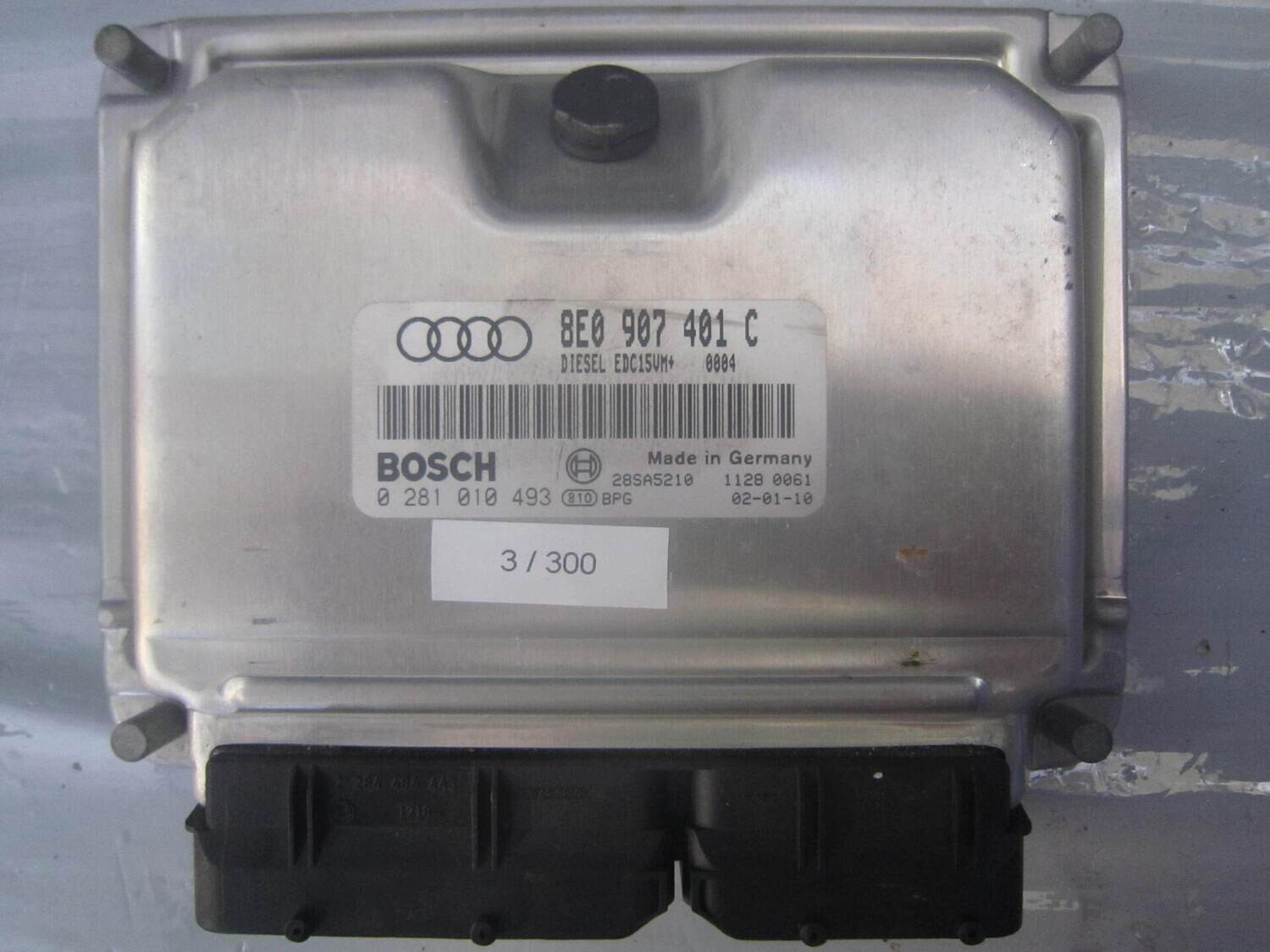3-300 Centralina Motore Bosch 0 281 010 493 0281010493 8E0 907 401 C 28SA5210 EDC15VM  AUDI Diesel A 4