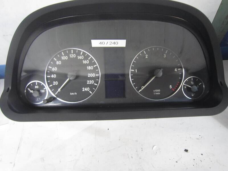 40-240 Quadro Strumenti / Contachilometri Bosch 1 031 098 101 1031098101 A 169 540 19 47 A1695401947 MERCEDES BENZ Generica CLASSE  A
