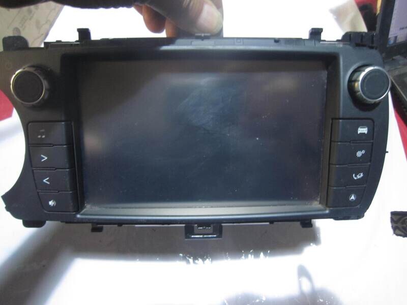 20-353 Schermo Radio / Display / Navigatore Fujitsu 86140-0d220 861400d220 138000-5020E101 1380005020E101 FT0053B TOYOTA YARIS