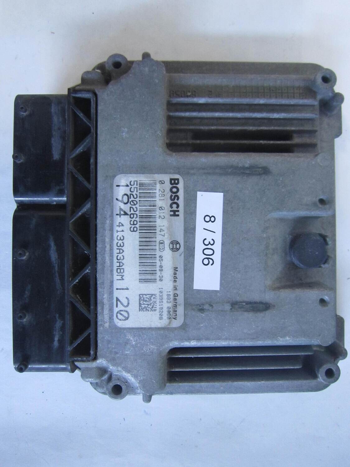 8-306 Centralina Motore Bosch 0281012147 0 281 012 147 55202699  1039S10208  194 4133A3ABM 120 1944133A3ABM120   ALFA ROMEO / FIAT / LANCIA  CROMA 1.9 JTD