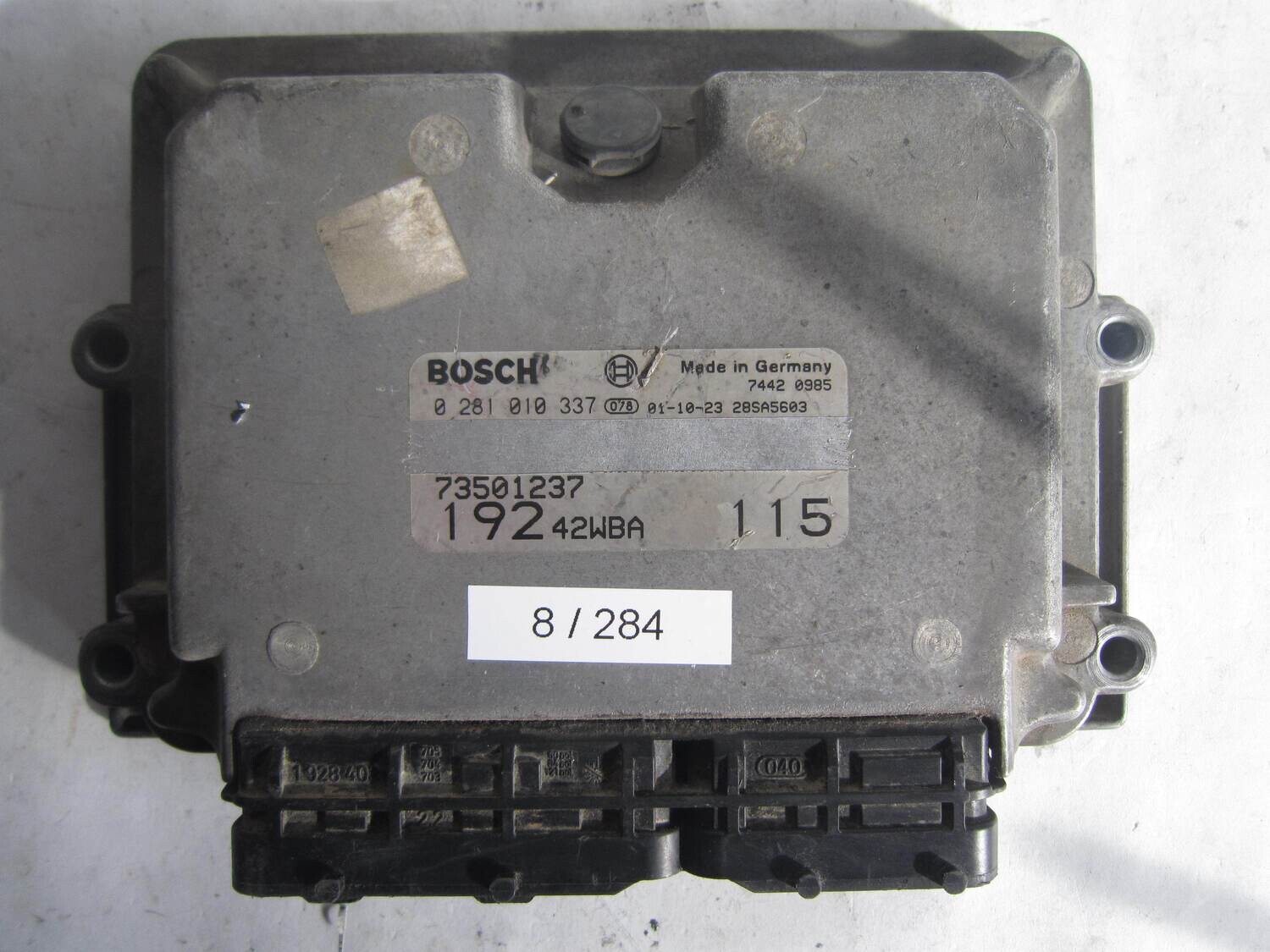 8-284 Centralina Motore Bosch 0281010337 0 281 010 337 73502673  28SA5385      ALFA ROMEO / FIAT / LANCIA  Stilo 1.9 JTD