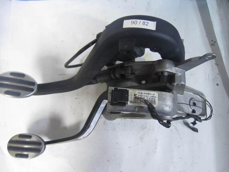 90-82 Pedaliera Mini  C4000206SE 35.00.6790638.03 3500679063803       MINI  COOPER