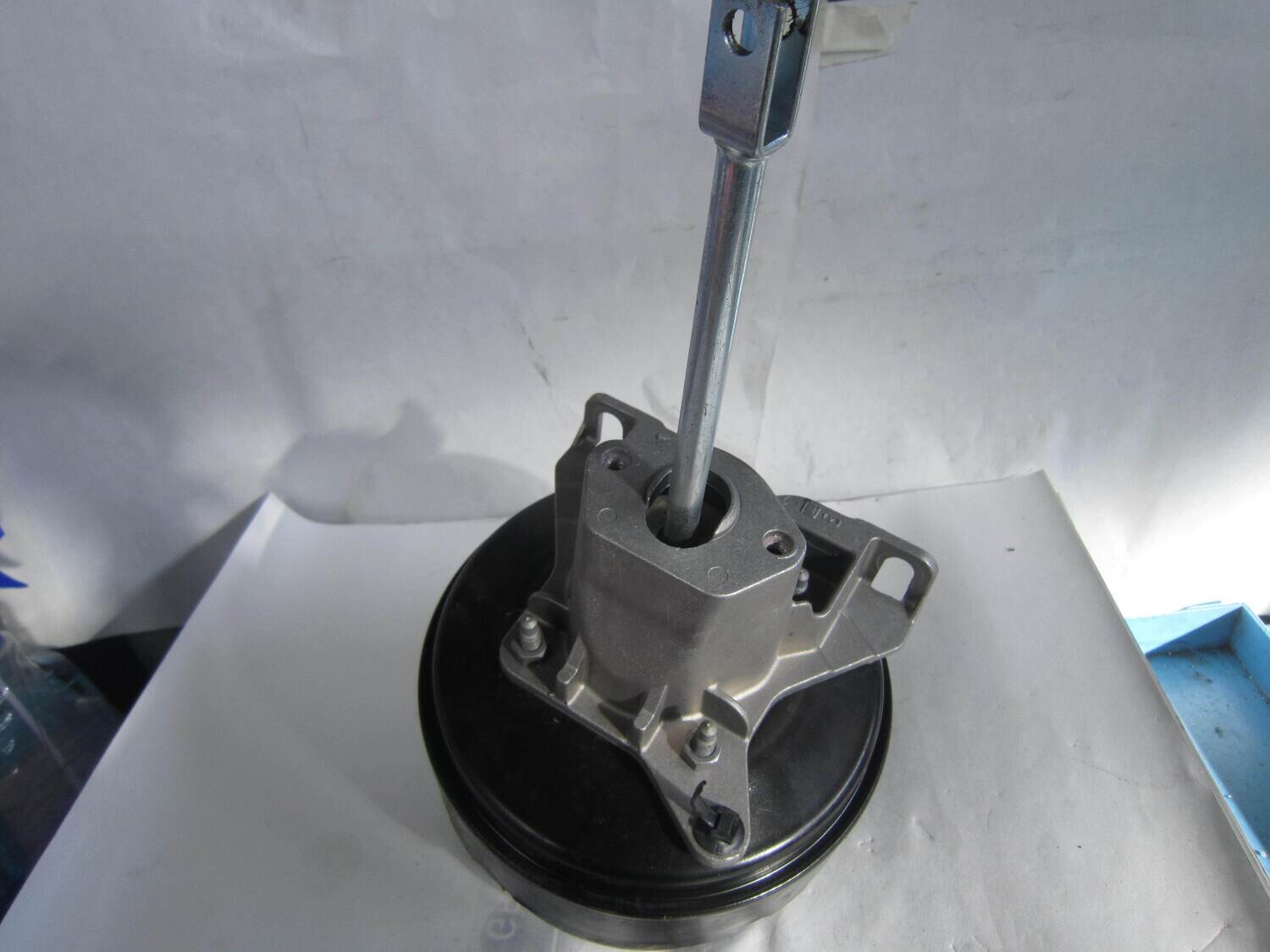 90-53 Servofreno Bosch  A4514300008  0204051759        SMART  451
