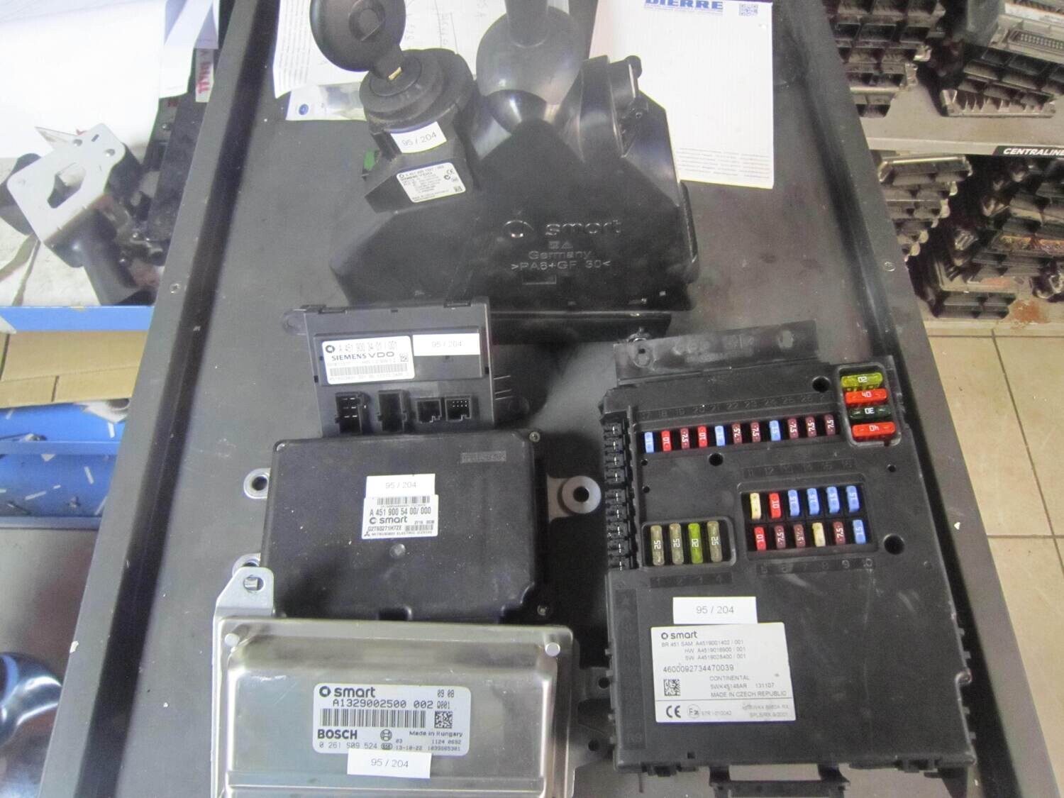 95-204 Kit Motore Smart 0261S09524  A1329002500 002  5WK45148AR   A4519001402 5WK11517  A4519003401/001 5WY77776   A4518201597/003  A4522600009 Benzina 451