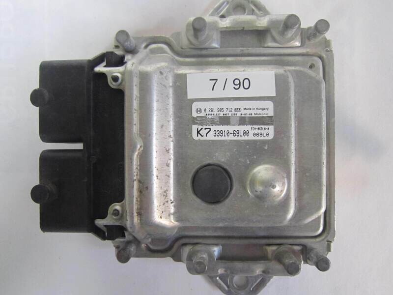 7-90 Centralina Motore Motronic 0261S05712 0 261 S05 712 33910-69L00 3391069L00 1039S41527  069L0    SUZUKI  SWIFT