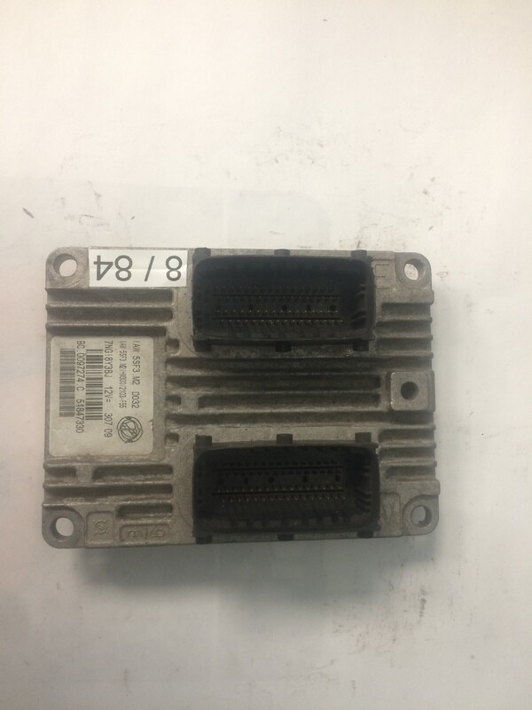 8-84 Centralina Motore Magneti Marelli  51847330 BC.0097274.C BC0097274C   IAW 5SF3.M2 IAW5SF3M2   ALFA ROMEO / FIAT / LANCIA  GRANDE PUNTO 1.4