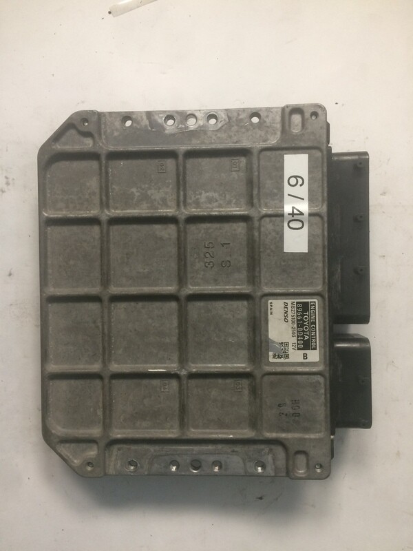 6-40 Centralina Motore Denso 896610D400 MB2751002503  TOYOTA  YARIS 1.3