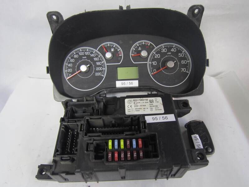 95-56 Kit Motore Alfa Romeo / Fiat / Lancia 517986150 28122166 51803089 3 90271 Benzina PUNTO 1.2