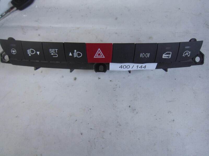 400-144 pulsantiera interruttori centrale alfa romeo / fiat / lancia f 330 4797 01     FIAT 500
