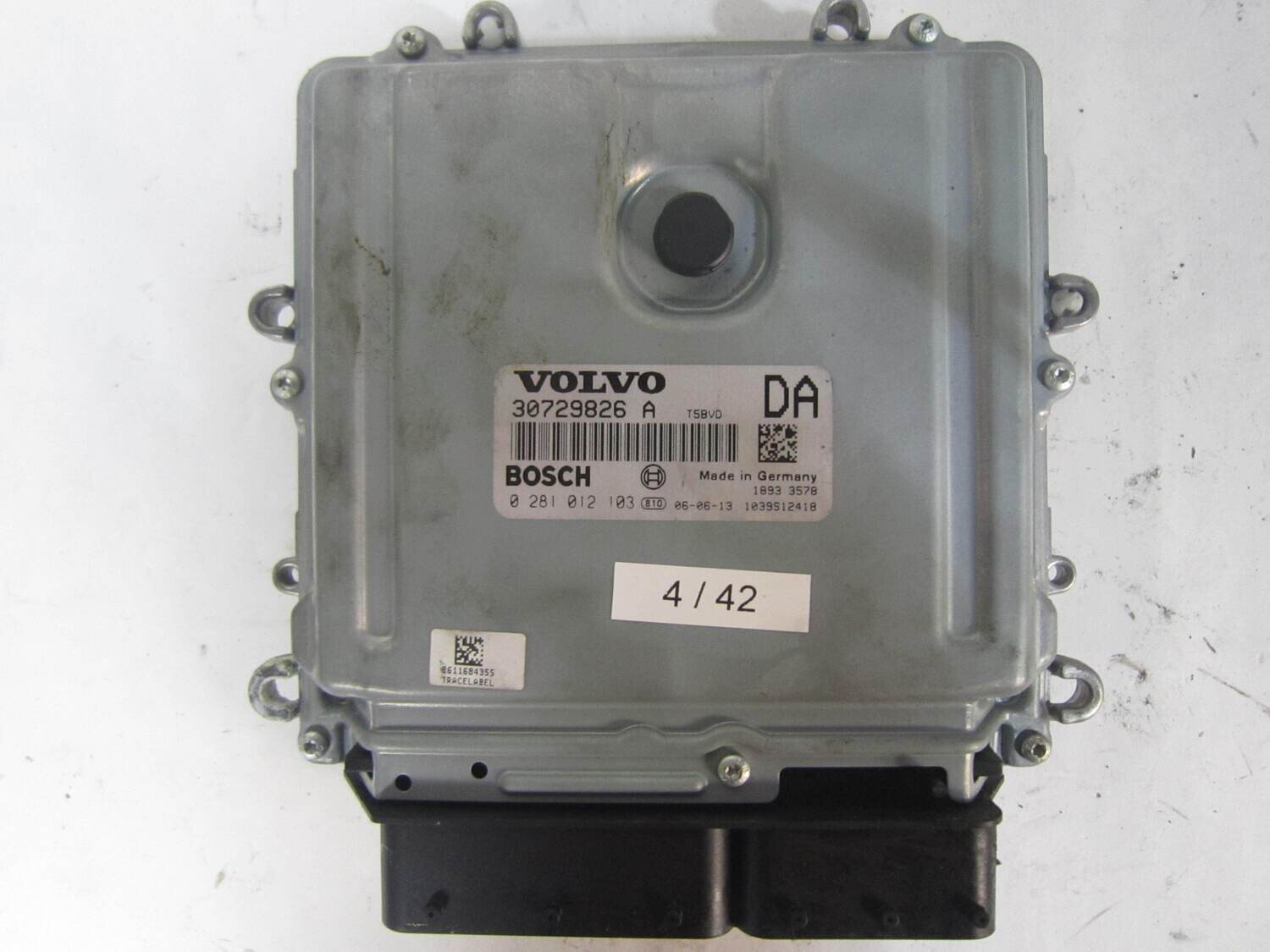4-42 Centralina Motore Bosch 0 281 012 103 0281012103 30729826 A 30729826A 1039S12418 T5BVD DA VOLVO VARIE 2.4