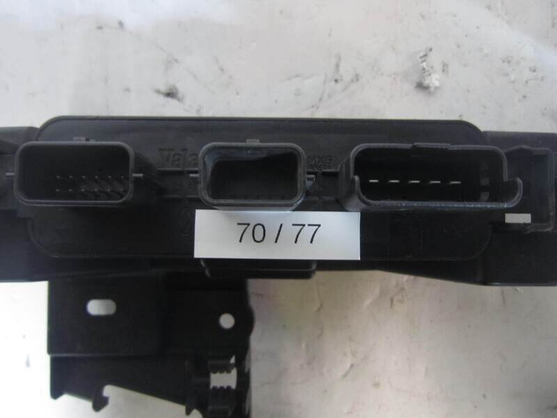 70-77 Centralina Fari Valeo 8200 294 569 8200294569 89010240 RENAULT VARIE