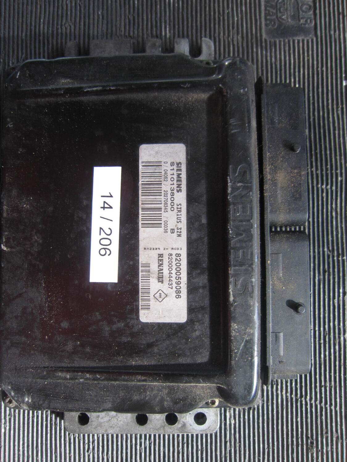 14-206 Centralina Motore Siemens S110138000 C S110138000C 8200059086 8200044437 SIRIUS 32 RENAULT Benzina SCENIC 1.6