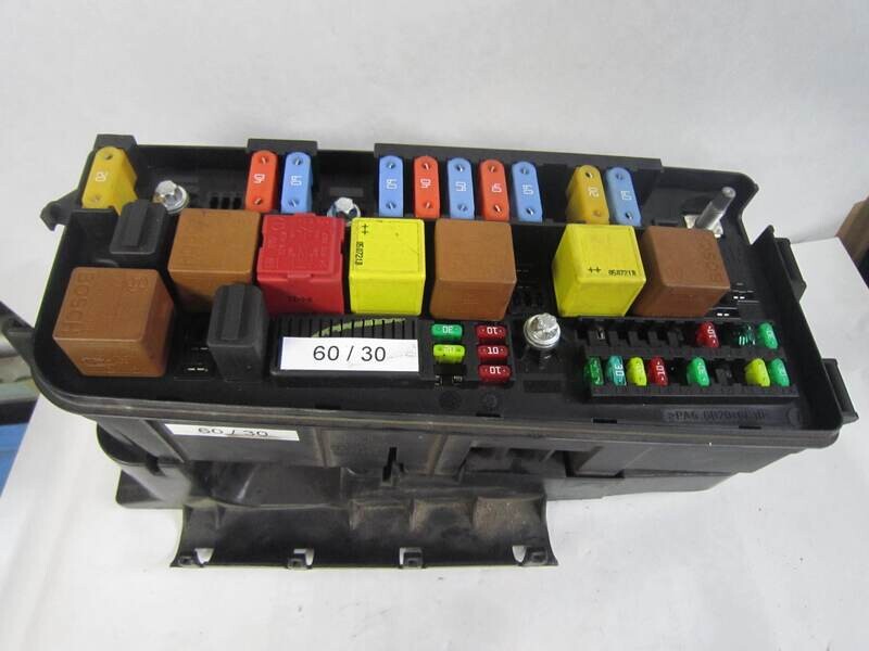 60-30 Scatola Fusibili Saab 12 805 845 12805845 519109003 9_3