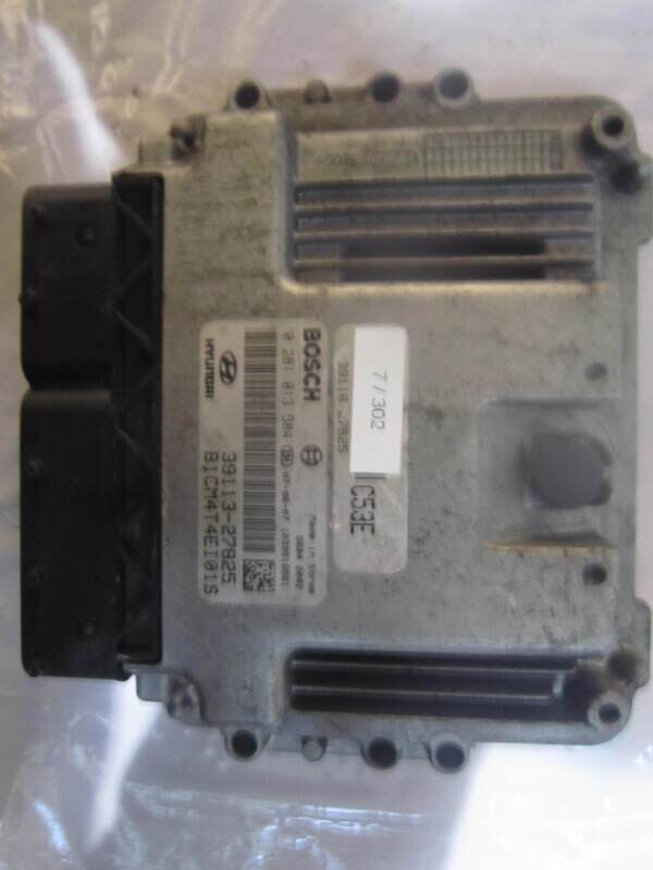 7-302 Centralina Motore Bosch 0 281 013 584 0281013584 39113-27825 3911327825 1039S16561 HYUNDAI Diesel SANTA FE
