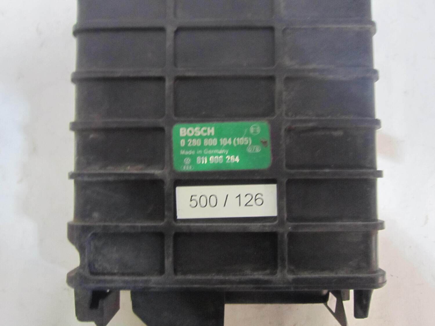 500-126 Centralina Motore Bosch 0280800104(105) 0 280 800 104 (105) 811 906 264 811906264       VOLKSWAGEN  GOLF II