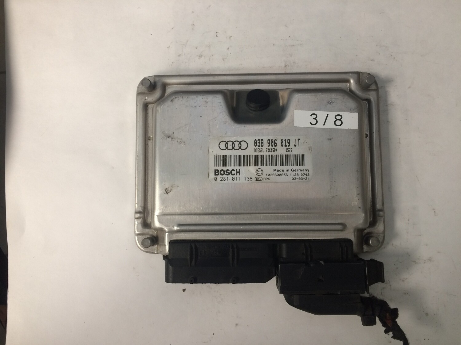 3-8 Centralina Motore Bosch 0281011138 038906019JT 1039S00656 VOLKSWAGEN AUDI A4 1.9 TDI