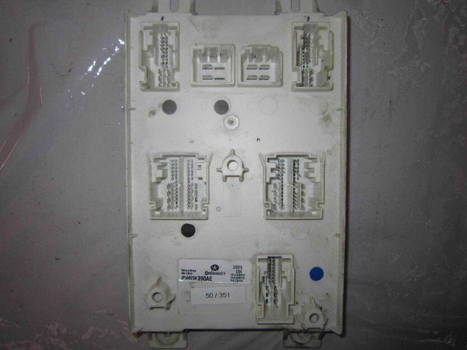 50-351 Body Computer Continental 68258390AE 23087A JEEP GRAND CHEROKEE