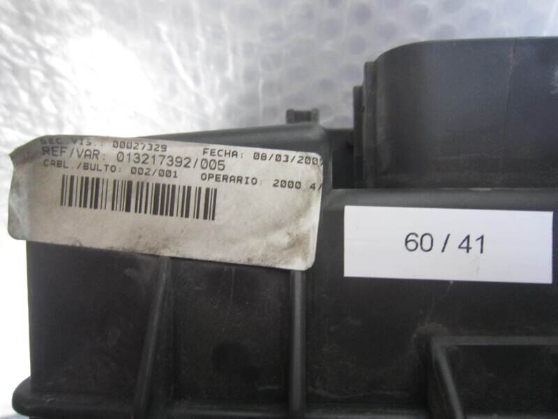 60-41 Scatola Fusibili Delphi 013217392/005 013217392005 OPEL Diesel CORSA