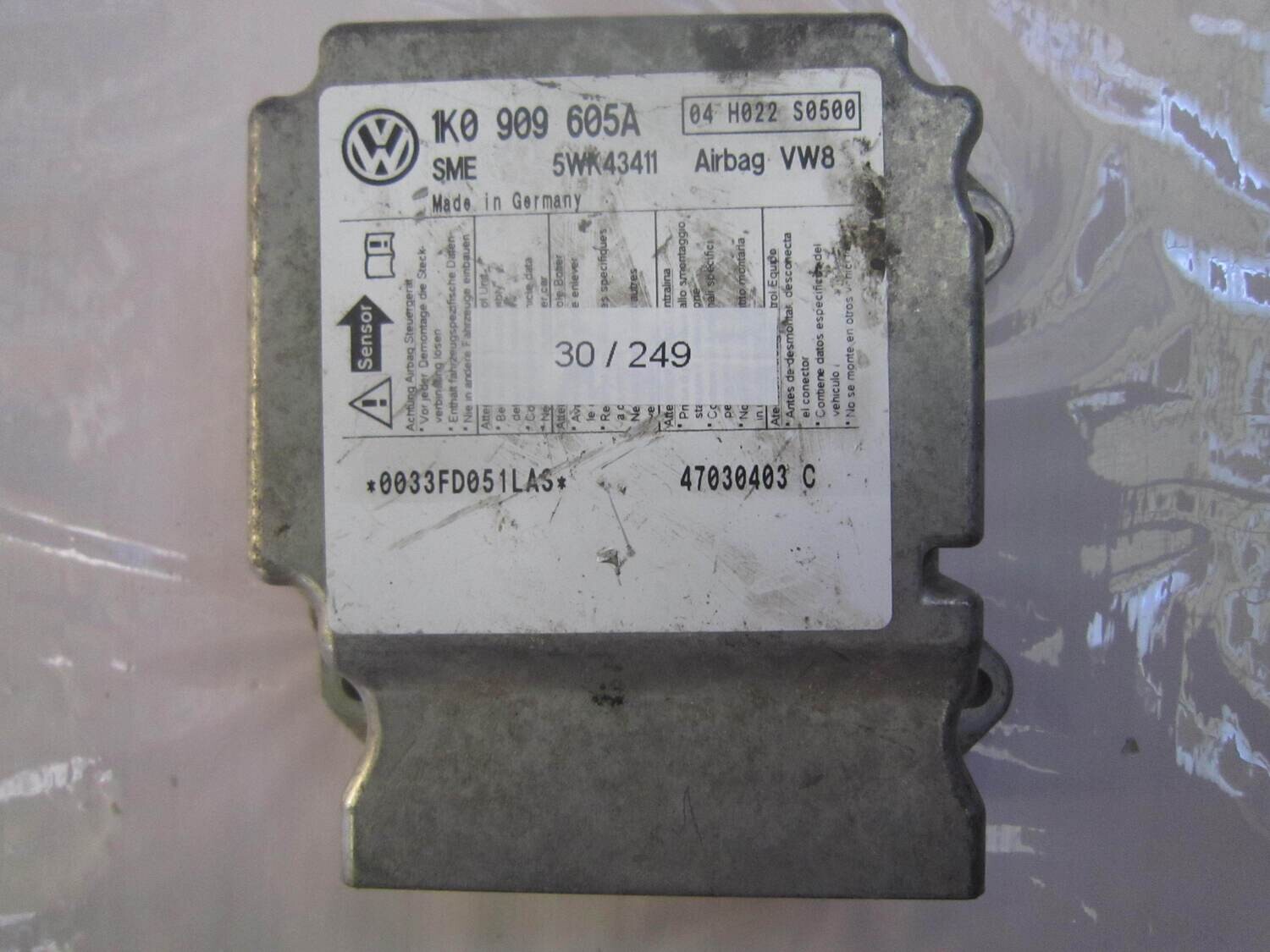 30-249 Centralina Airbag Sme 5WK43411 1K0 909 605A 1K0909605A 04 H022 S0500 VOLKSWAGEN GOLF