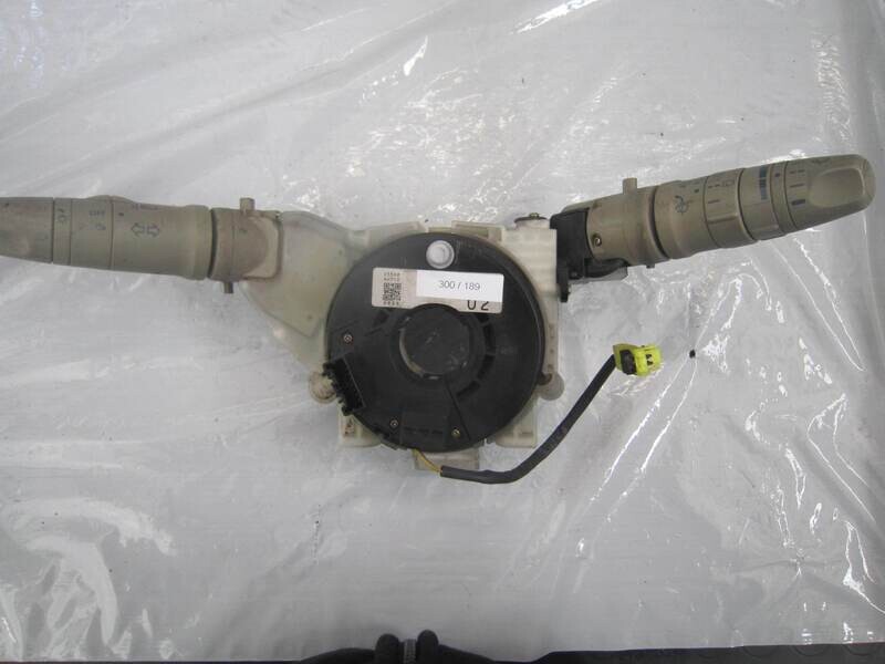 300-189 Comando Luci Devioluci Frecce Tergi Cruise Nissan 25560 AX712 25560AX712     NISSAN Generica MICRA