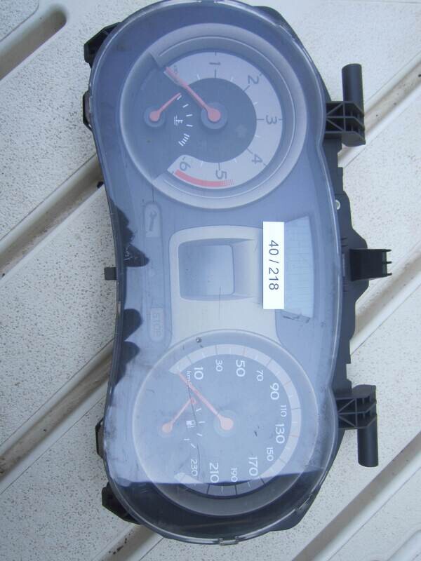 40-218 Quadro Strumenti / Contachilometri Visteon 8200582709-G 8200582709G 2RPF-10A855-A 2RPF10A855A RENAULT Diesel CLIO