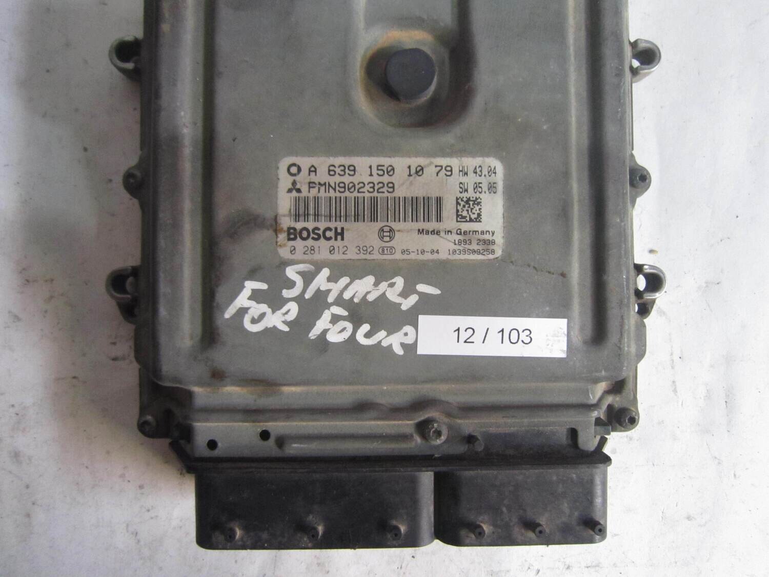 12-103 Centralina Motore Bosch 0281012392 0 281 012 392 A 639 150 10 79 A6391501079 FMN902329  HW43.04  SW05.05 HW4304SW0505   SMART  FORFOUR 1.5 DCI