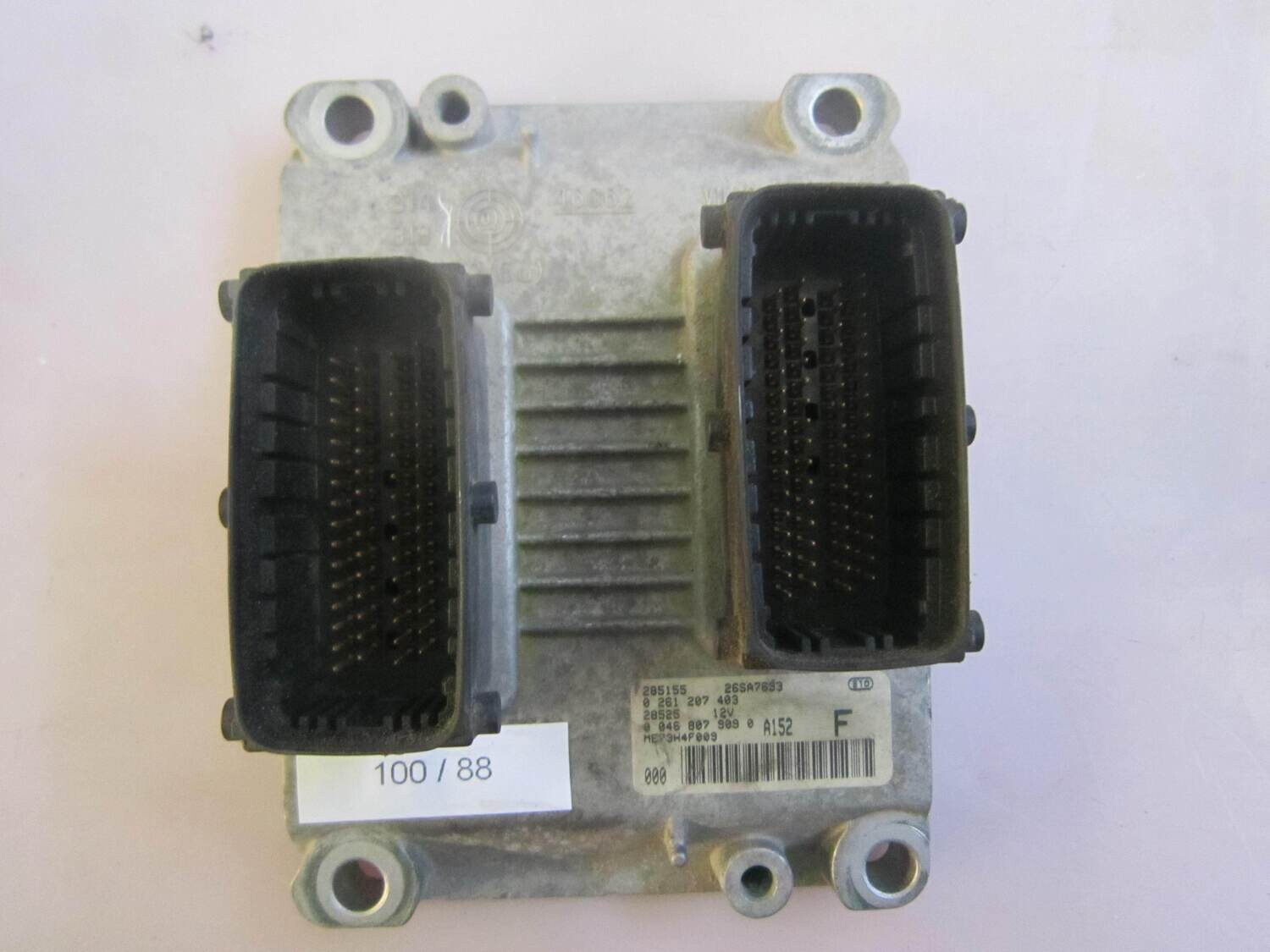 100-88 Centralina Motore Bosch 0 261 207 403 0261207403 0 046 807 909 0046807909 26sa7633 A152 ME73H4F009 ALFA ROMEO / FIAT / LANCIA Benzina PUNTO 1.2