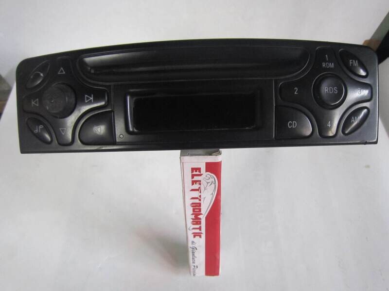 20-7 Autoradio Becker A2038201786 A 203 820 17 86         MERCEDES BENZ  Classe C W203
