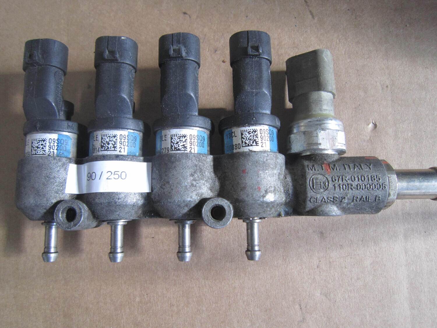 90-250 Rampa Iniettori GPL M.T.M.  110R-000005 RAIL 110R000005RAIL 67R-010185 67R010185 09SQ9 13CR GENERICA Benzina/GPL