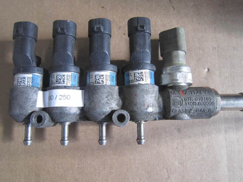 90-250 Rampa Iniettori GPL M.T.M.  110R-000005 RAIL 110R000005RAIL 67R-010185 67R010185 09SQ9 13CR GENERICA Benzina/GPL