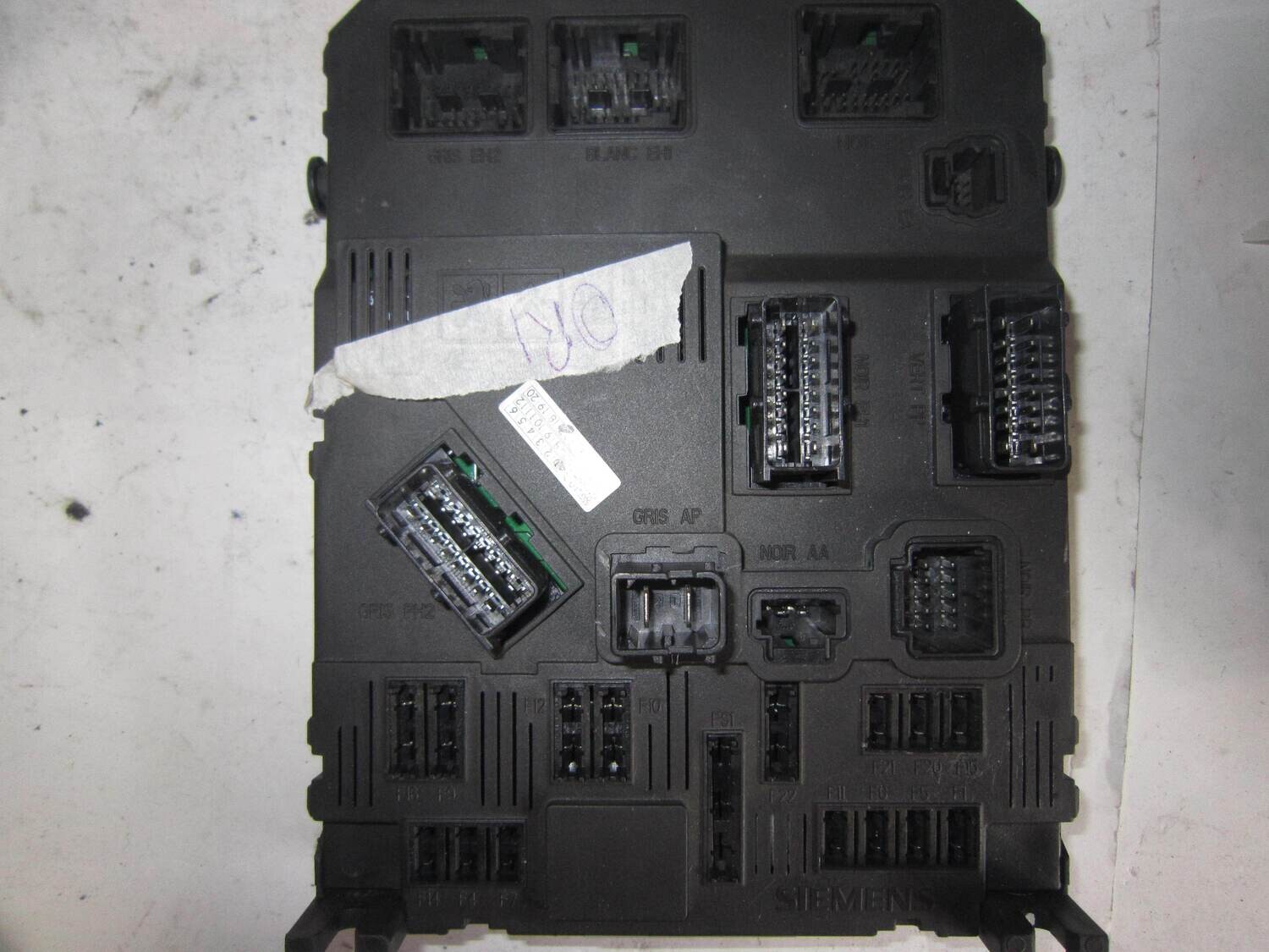 50-191 Body Computer Siemens S118085200 BSI F02-00 BSIF0200 9650585780 CITROEN / PEUGEOT Generica C 2