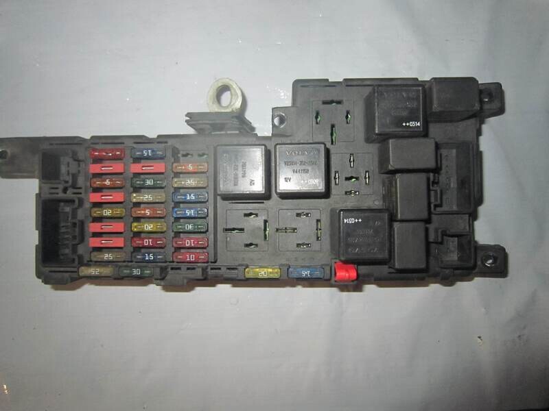 60-170 Scatola Fusibili Volvo 8678449-DIEP28 8678449DIEP28     VOLVO Generica VARIE