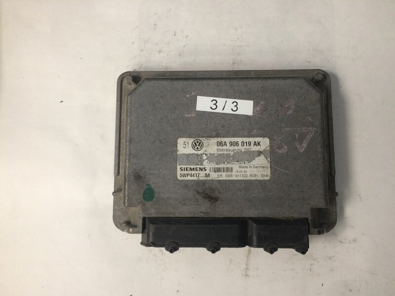 3-3 Centralina Motore SIEMENS 5WP441704 06A 906 019 AK 5WP441704 VOLKSWAGEN VOLKSWAGEN GOLF BORA 1.6 AKL