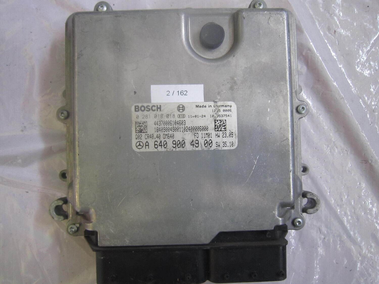 2-162 Centralina Motore Bosch 0 281 018 018 0281018018 A 640 900 49 00 A6409004900 1039S37541 HW 23.09 SW 35.10 Mercedes Diesel SPRINTER 2.2