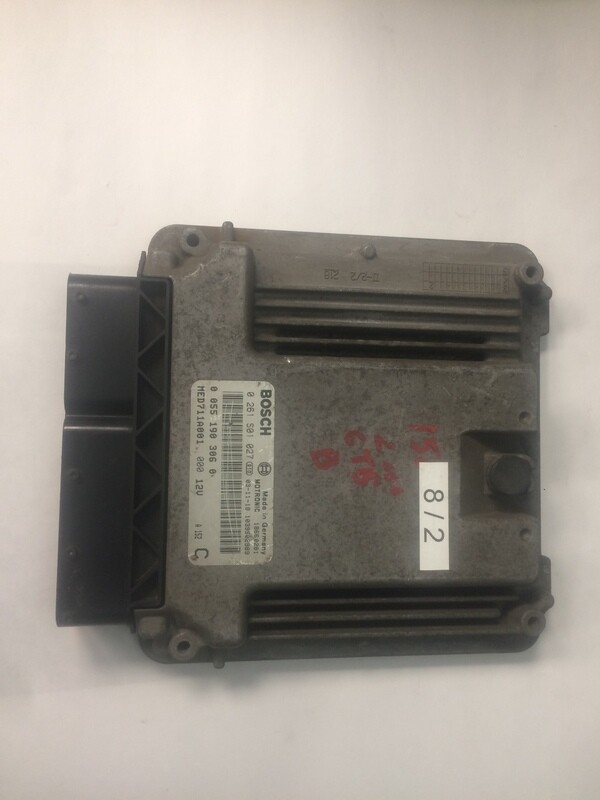 8-2 Centralina Motore Bosch 0261S01027 0 261 S01 027 MED711A001  1039S02989  ALFA ROMEO / FIAT / LANCIA  156 2.0 JTS