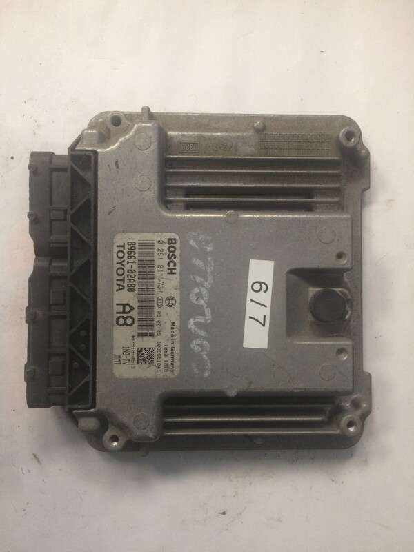 6-7 Centralina Motore Bosch 0281011731 8966102A80 1039S11041 TOYOTA  COROLLA 1.4 D4D