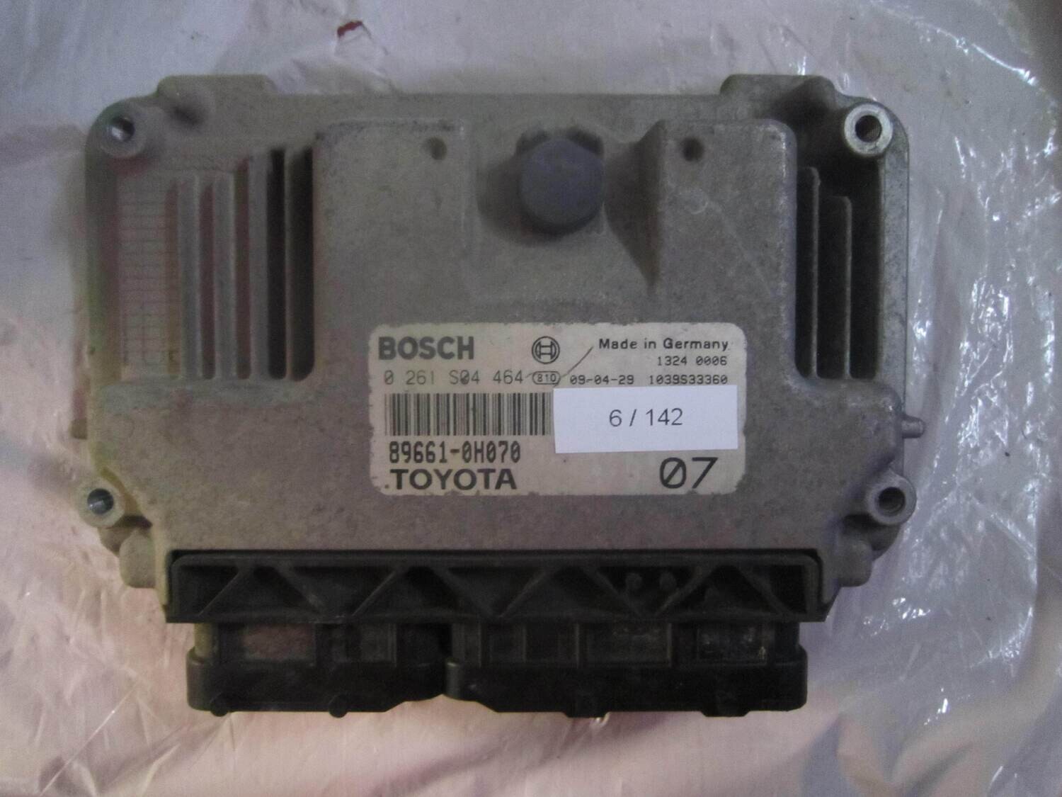 6-142 Centralina Motore Bosch 0 261 S04 464 0261S04464 89661 0H070 1039S33360   TOYOTA BENZINA AYGO