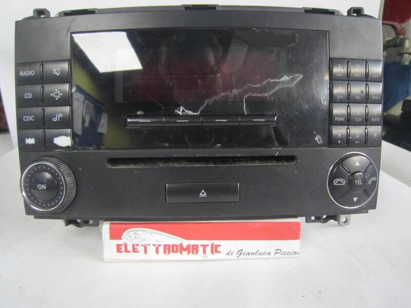 20-18 Autoradio Mercedes Benz A1698700689 A 169 870 06 89         MERCEDES BENZ  CLASSE A