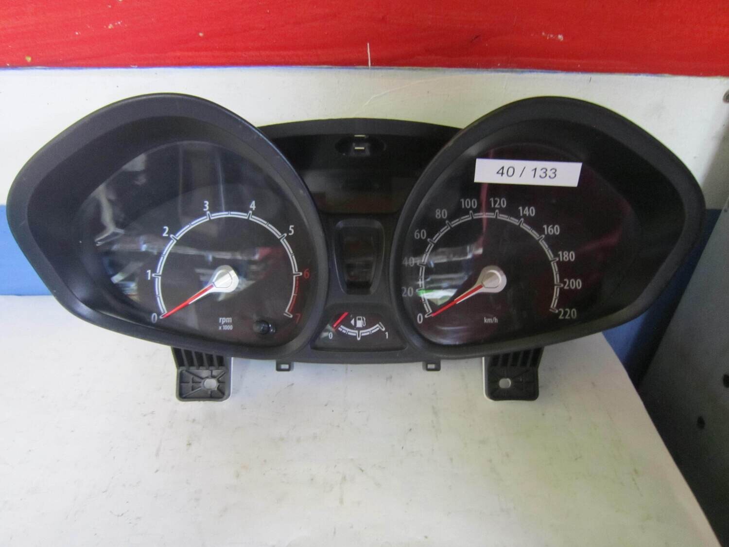 40-133 Quadro Strumenti / Contachilometri Ford VP8A6F-10894-BC VP8A6F10894BC 447P-435 447P435 BENZINA FIESTA