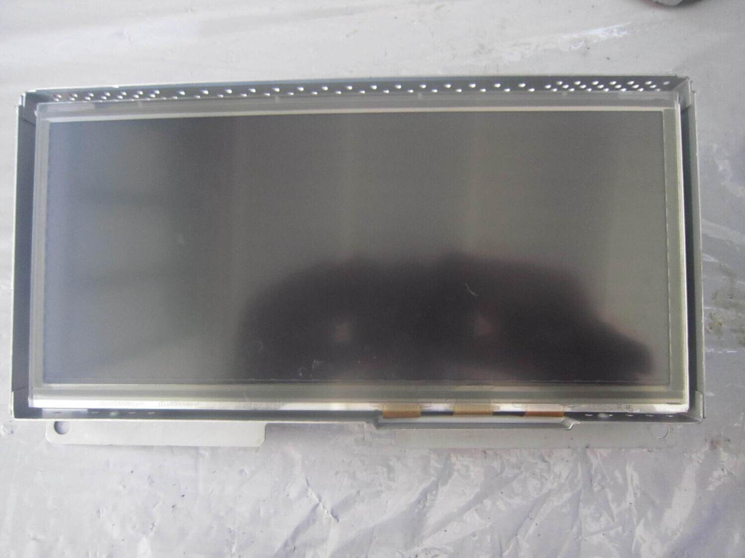 20-394 Schermo Radio / Display / Navigatore Jaguar GX63-19C290-AE GX6319C290AE FRONT 10' SV DISPLAY    JAGUAR   F-PACE