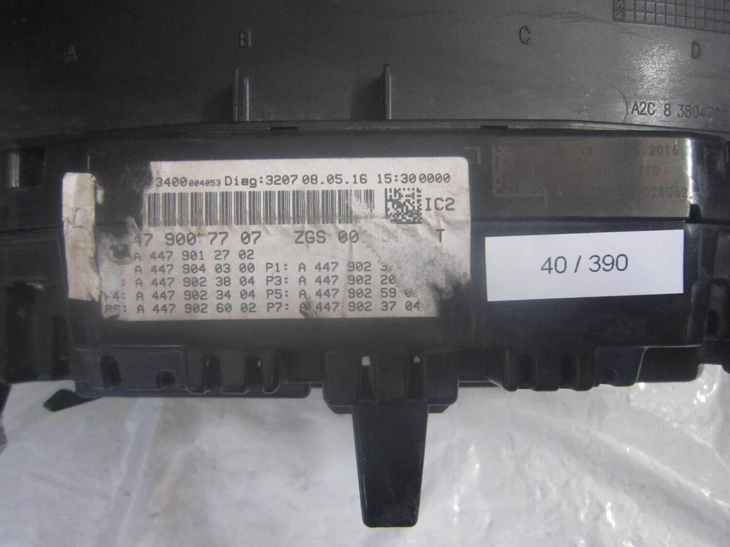 40-390 Quadro Strumenti / Contachilometri Continental  447 900 77 07 4479007707 A2C83805309    MERCEDES Diesel VITO