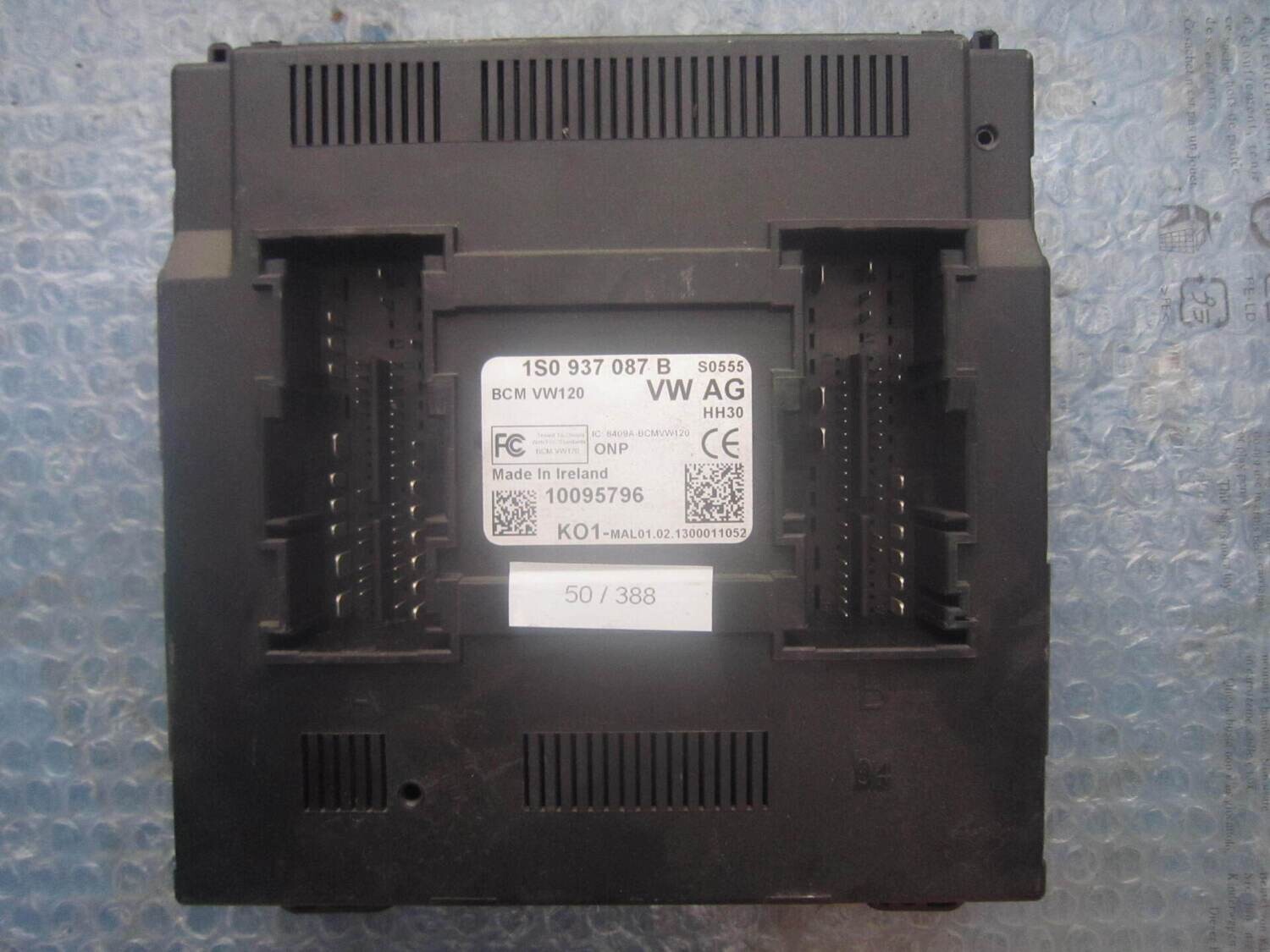50-388 Body Computer Volkswagen 1S0 937 087 B 1S0937087B BCM VW120    Siemens  UP
