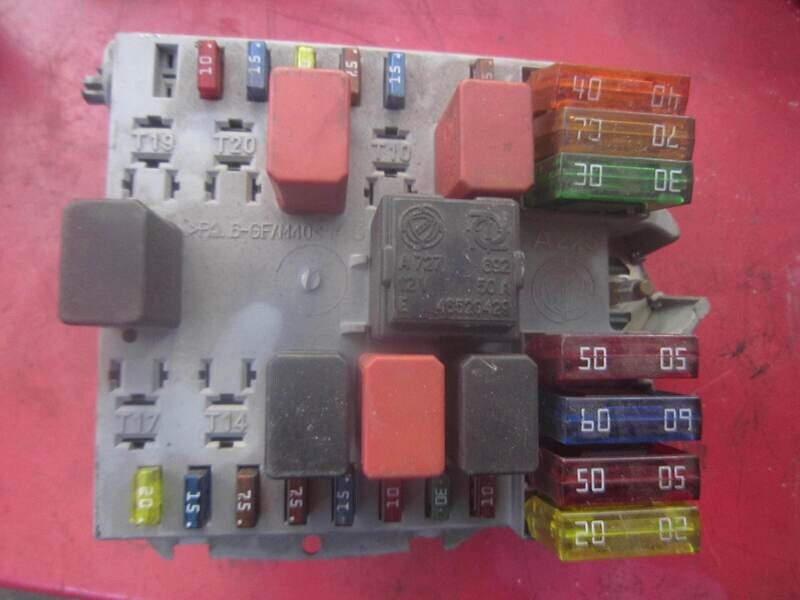 60-185 Scatola Fusibili Delphi 46778448       ALFA ROMEO / FIAT / LANCIA Diesel PUNTO