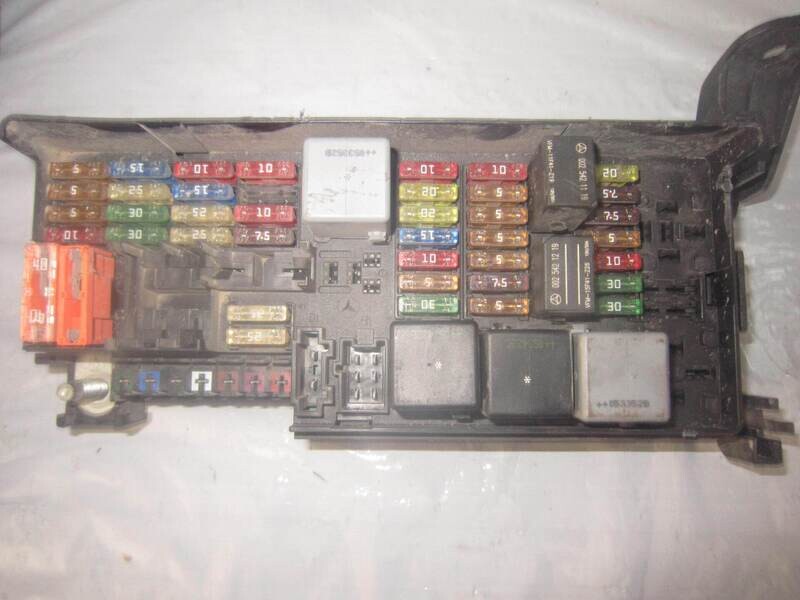 60-198 Scatola Fusibili Delphi A 164 545 17 40 A1645451740 A1645400272    MERCEDES GENERICA ML